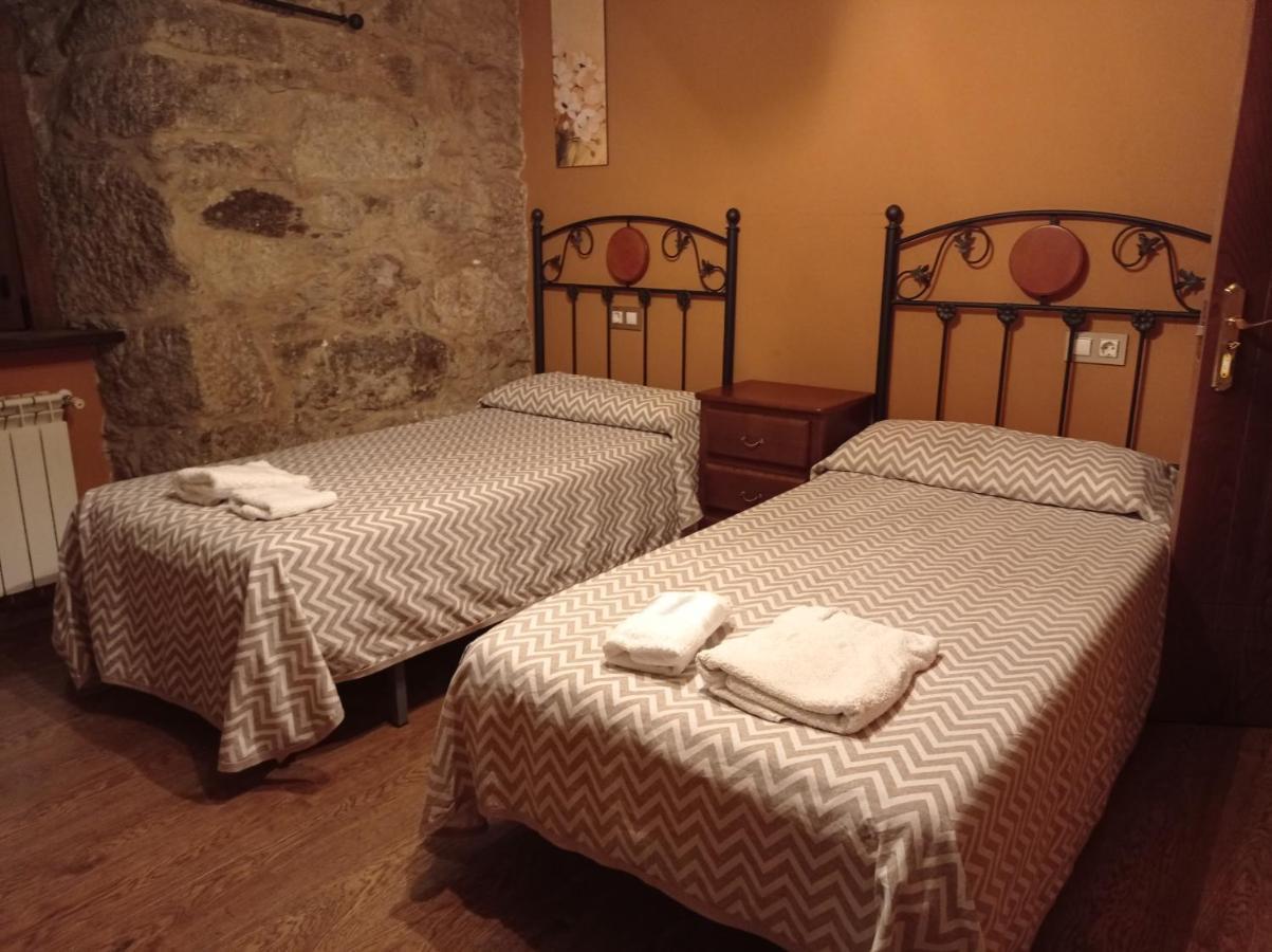 Hotel Rural Val Dos Pigarros Lubián Buitenkant foto