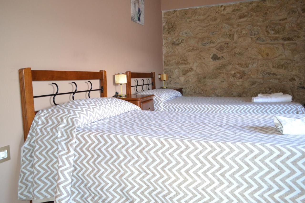 Hotel Rural Val Dos Pigarros Lubián Buitenkant foto