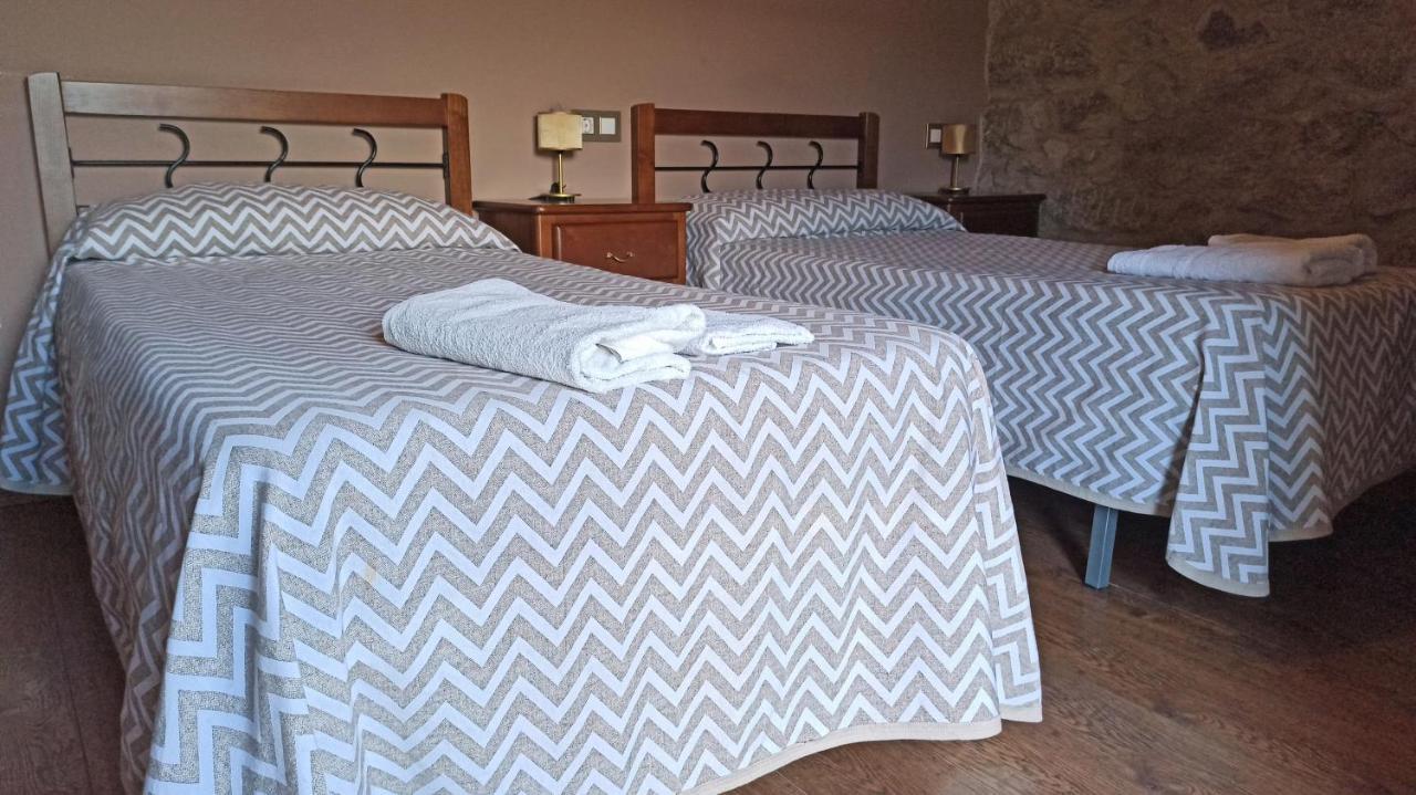 Hotel Rural Val Dos Pigarros Lubián Buitenkant foto