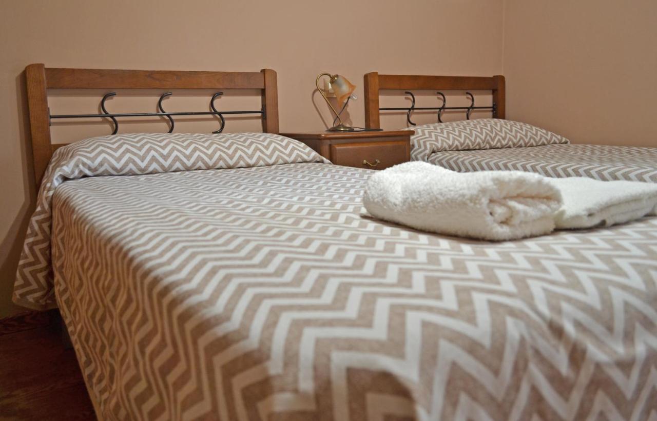 Hotel Rural Val Dos Pigarros Lubián Buitenkant foto